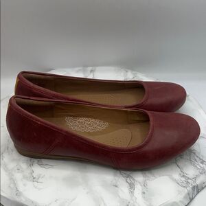 CLARKS Cranberry Red Leather Canebay Loafer-9M